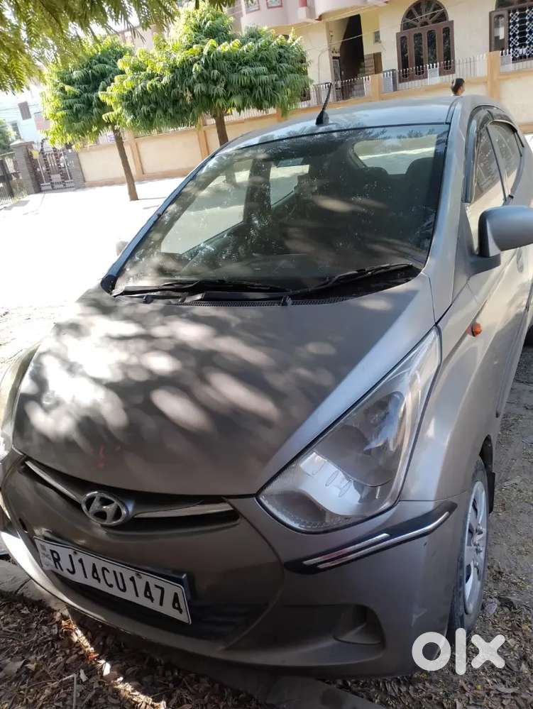 Hyundai Eon Magna+ 2013 Petrol Manual