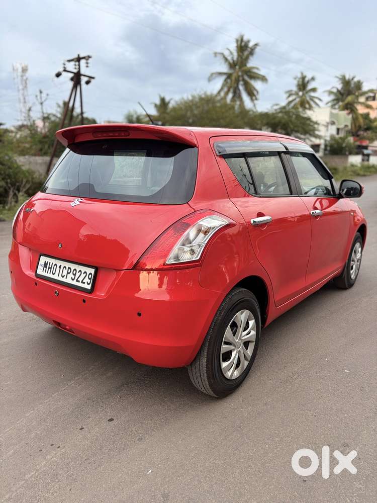 Maruti Suzuki Swift Vxi Optional, 2017, Petrol