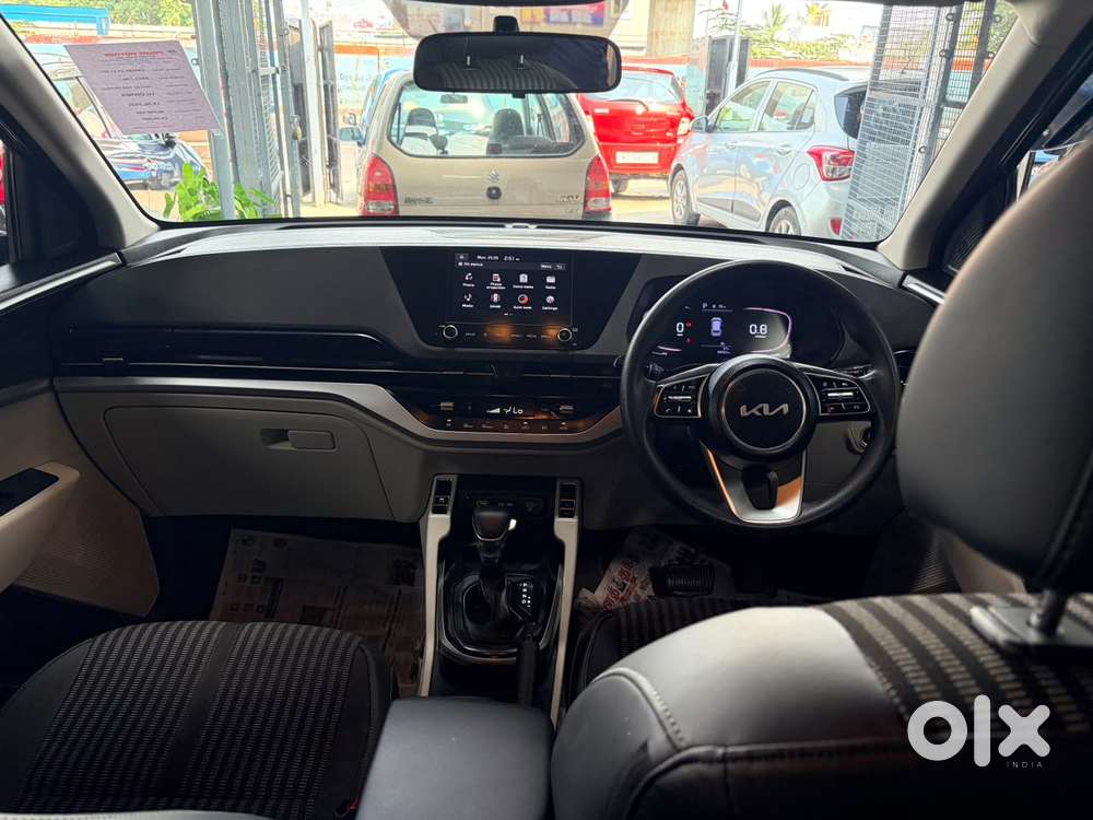 Kia Carens 1.4 Prestige Plus Turbo Dct 7 Str, 2023, Petrol