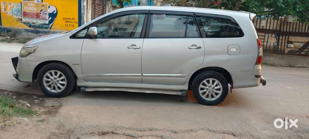 Toyota Innova 2.5 V 7 Str, 2014, Diesel