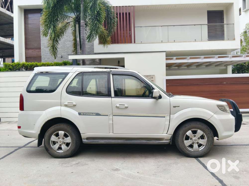 Tata Safari Storme Vx, 2018, Diesel