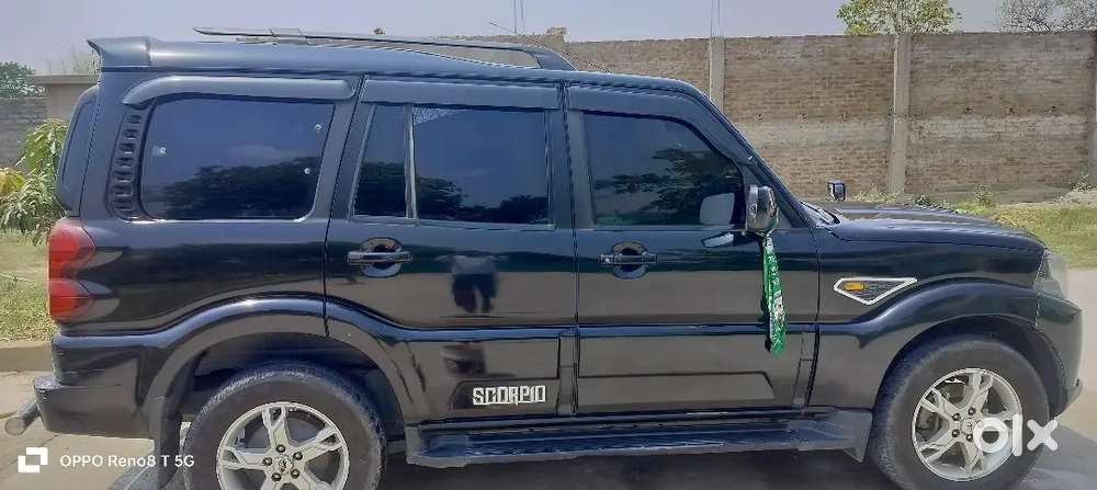Mahindra Scorpio Classic 2015 Diesel 130000 Km Driven