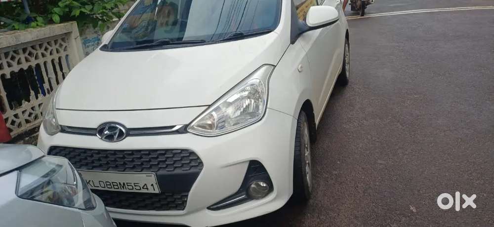 Hyundai Grand I10 2017 Petrol 25000 Km Driven