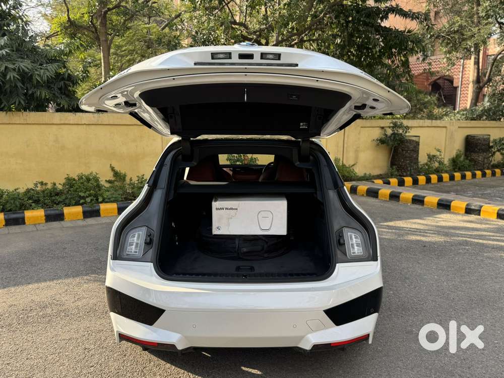 Bmw Ix Xdrive 40, 2024, Electric