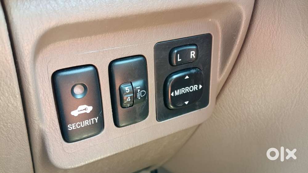 Toyota Innova 2.5 Vx 8 Str, 2015, Diesel
