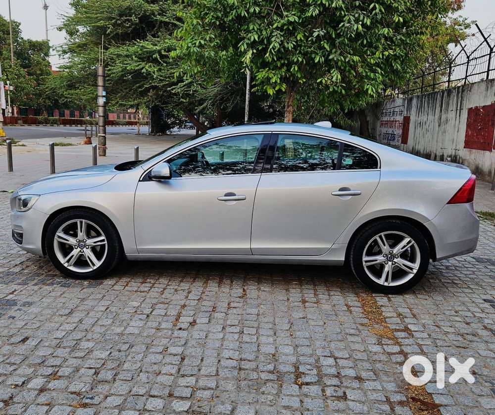 Volvo S60 D5 Kinetic, 2016, Diesel