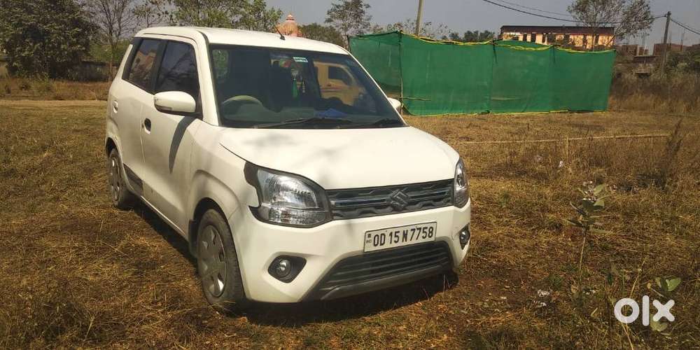 Top Model With Display