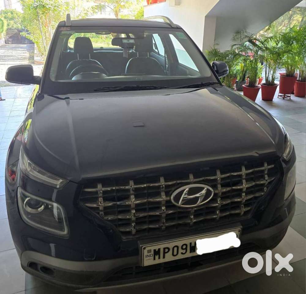 Hyundai Venue Sx Dual Tone Turbo, 2020, Petrol