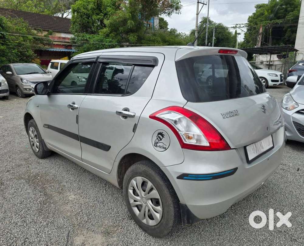 Maruti Suzuki Swift Vxi, 2017, Petrol
