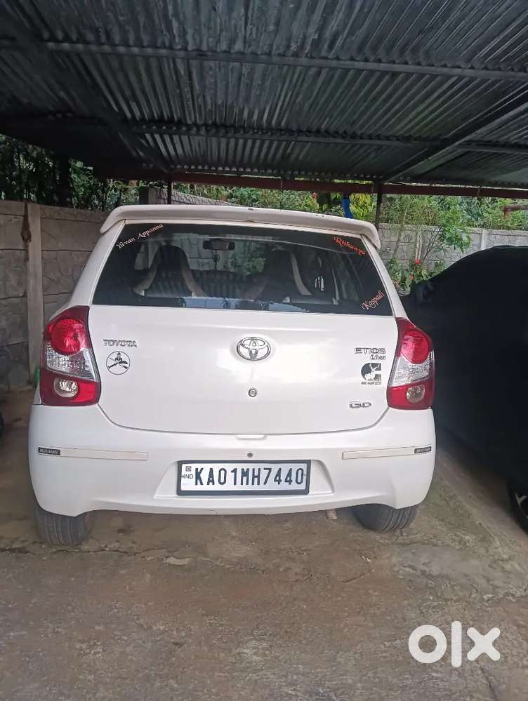 Toyota Etios Liva 2012