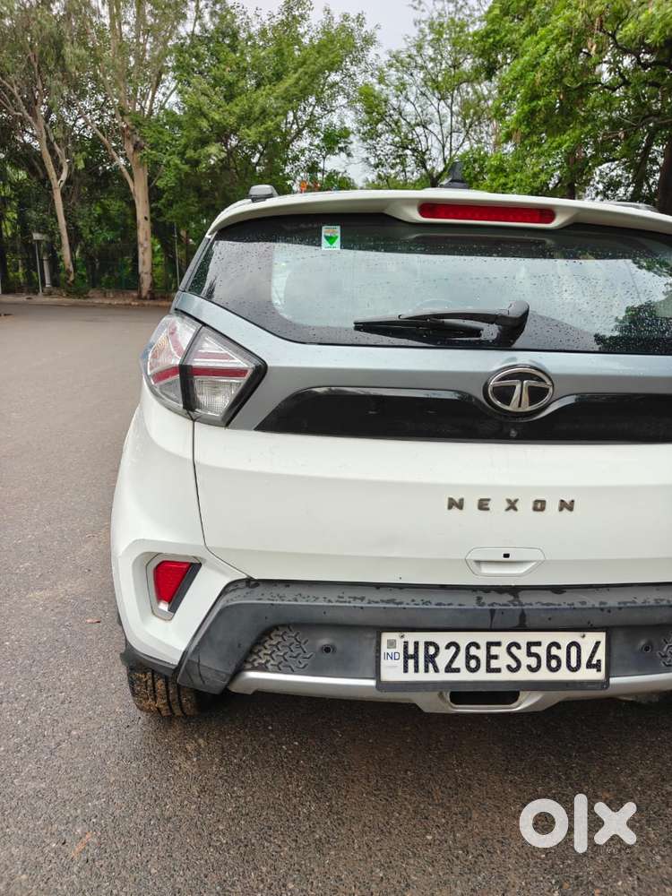 Tata Nexon 1.2 Revotron Xza Plus Dualtone, 2021, Petrol