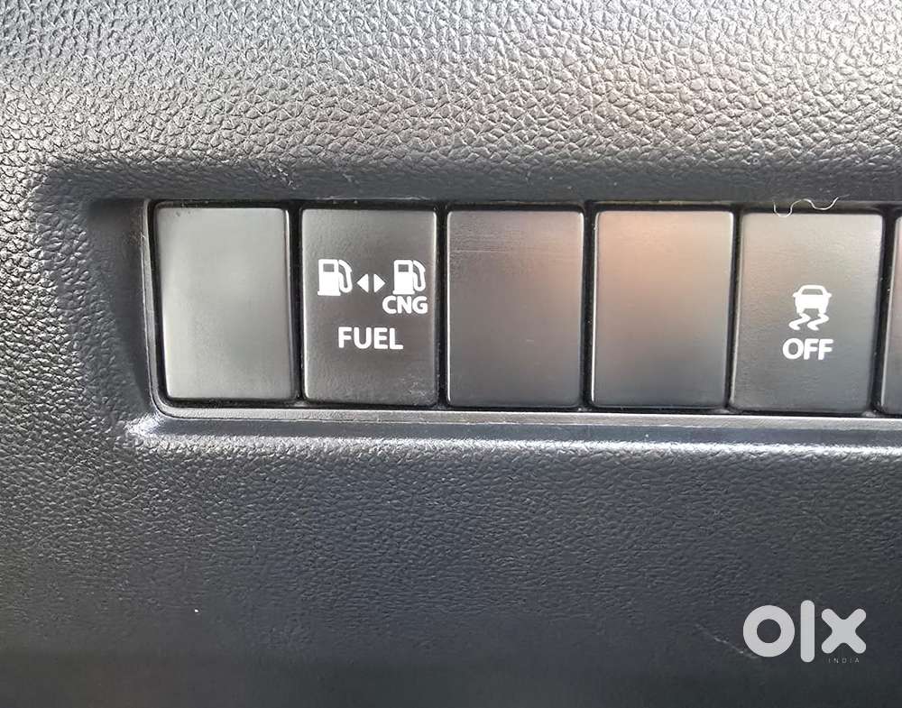 Maruti Suzuki Swift Vxi Cng, 2023, Cng & Hybrids