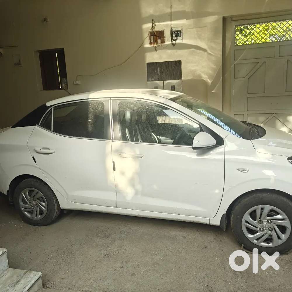 Hyundai Aura 2021 Cng & Hybrids Well Maintained