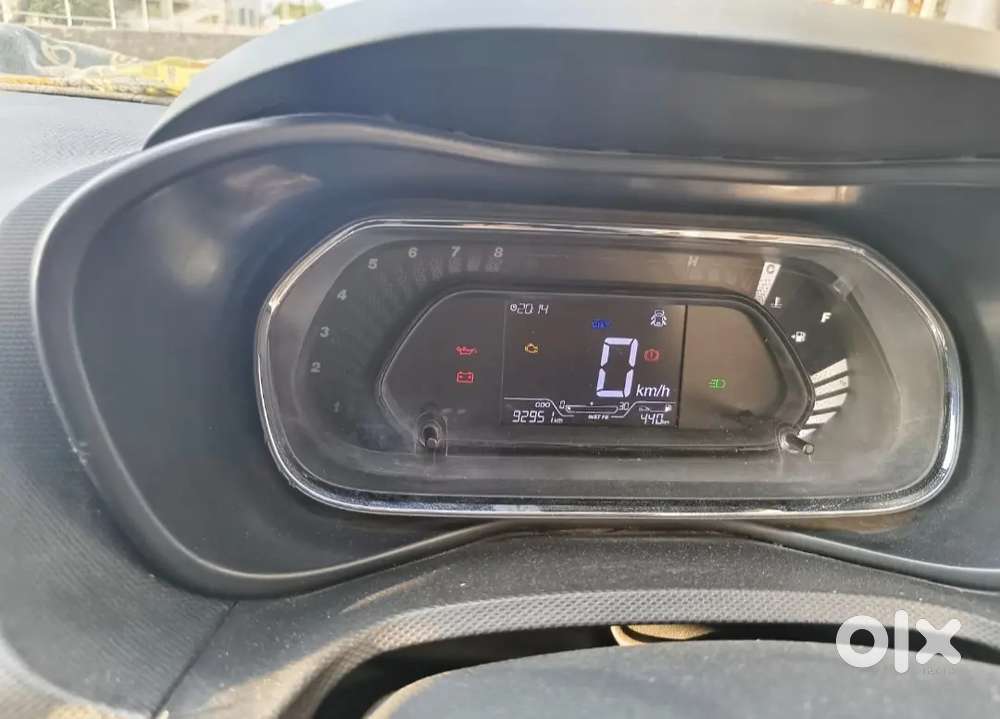 Tata Nexon 1.2 Xm Sunroof Petrol