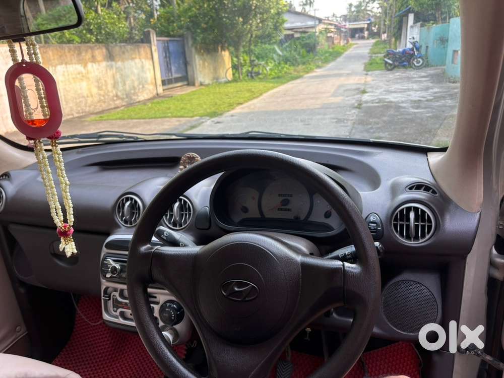 Hyundai Santro Xing With 23kmpl Mileage
