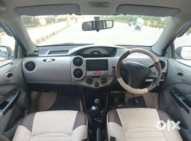 Toyota Etios 2010-2012 G, 2011, Petrol