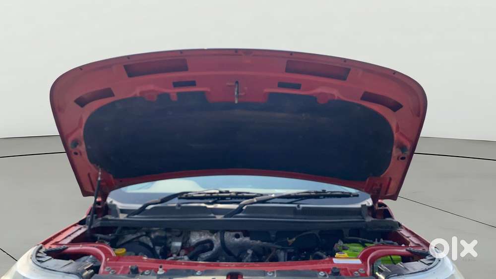 Mahindra Tuv 300 Mhawk100 T8, 2017, Diesel