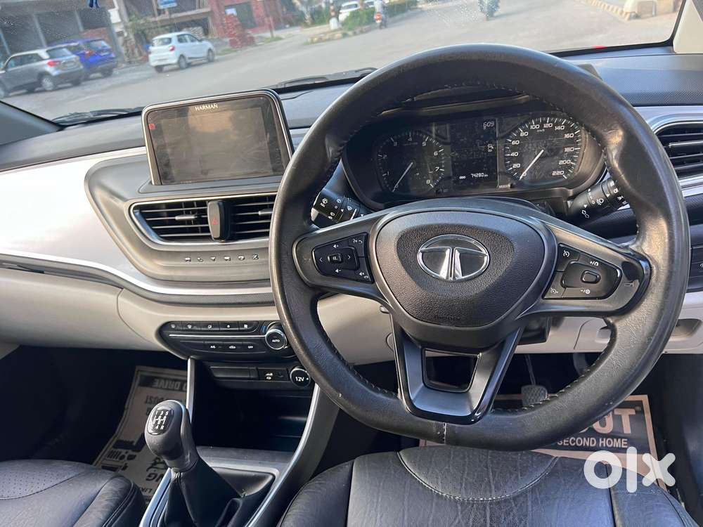Tata Altroz 1.2 Xz (o), 2021, Petrol