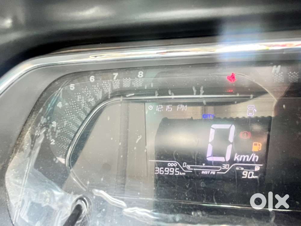 2022 Tata Nexon Xm(s) Petrol (manual) Sunroof  37,000 Km  2nd Owner