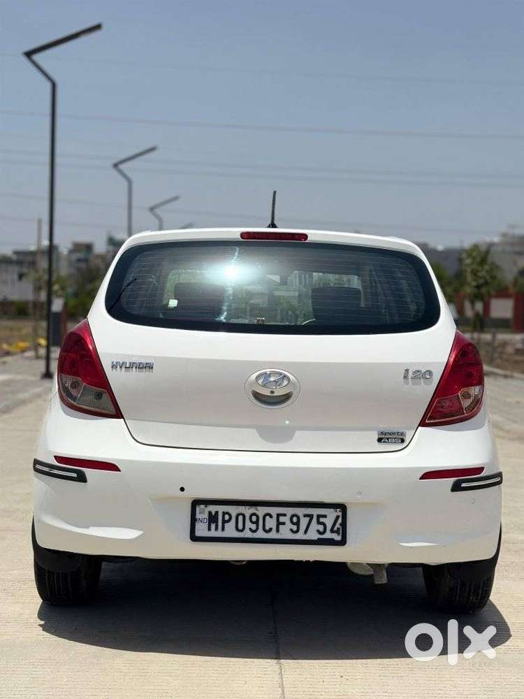 Hyundai I20 2010-2012 1.2 Sportz Option, 2012, Petrol