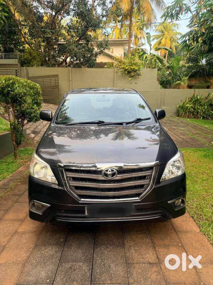 Toyota Innova 2.5 G (diesel) 7 Seater, 2016, Diesel