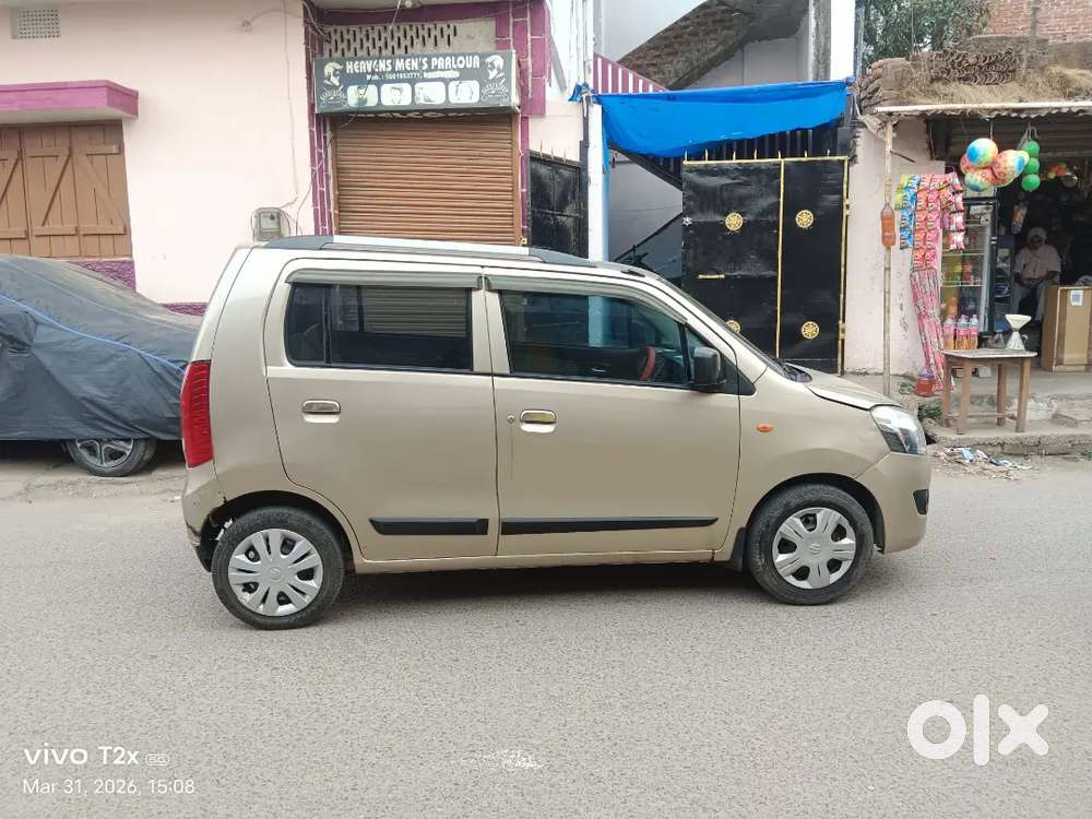 Maruti Suzuki Wagon R 2013 Petrol Well Maintained