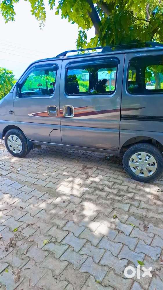 Maruti Suzuki Eeco 2017 Lpg 150000 Km Driven