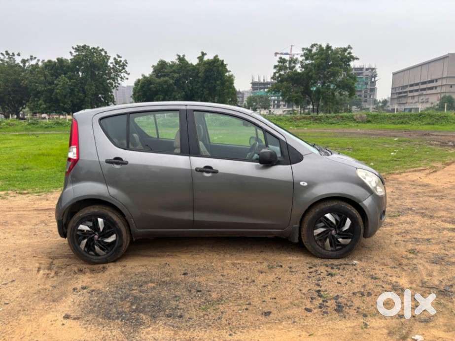 Maruti Suzuki Ritz Vxi, 2011, Petrol