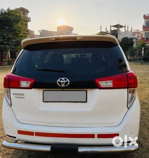Toyota Innova Crysta 2023