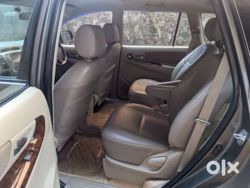 Toyota Innova 2.5 Vx 7 Seater Bs Iv, 2013, Diesel