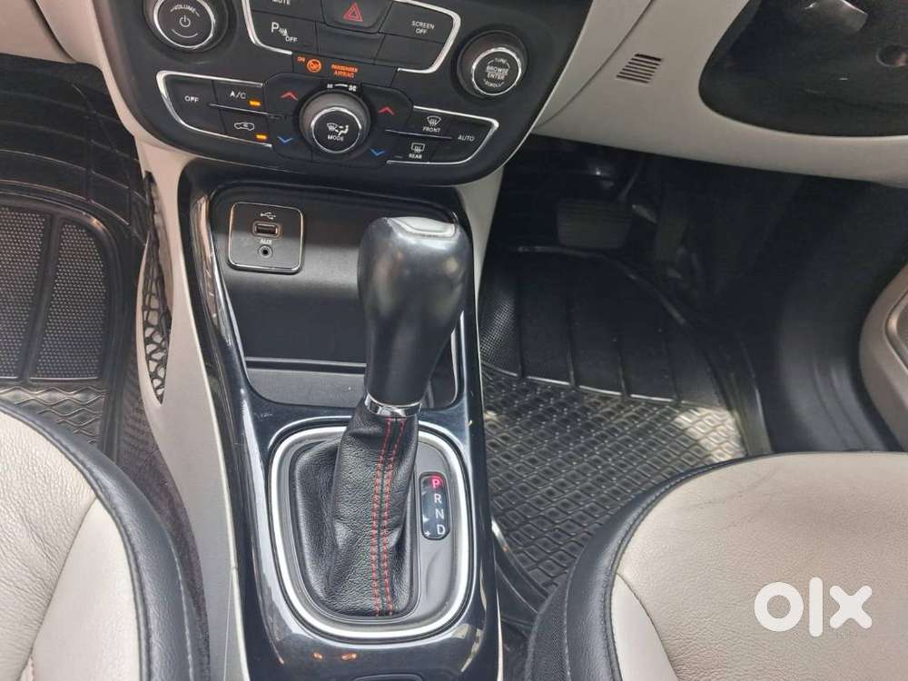 Jeep Compass 1.4 Limited O Model 2018 Years