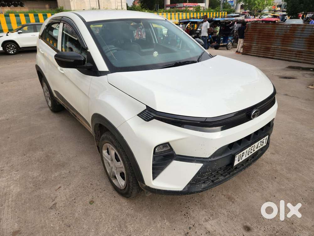 Tata Nexon 1.5 Revotorq Xm (s), 2024, Petrol