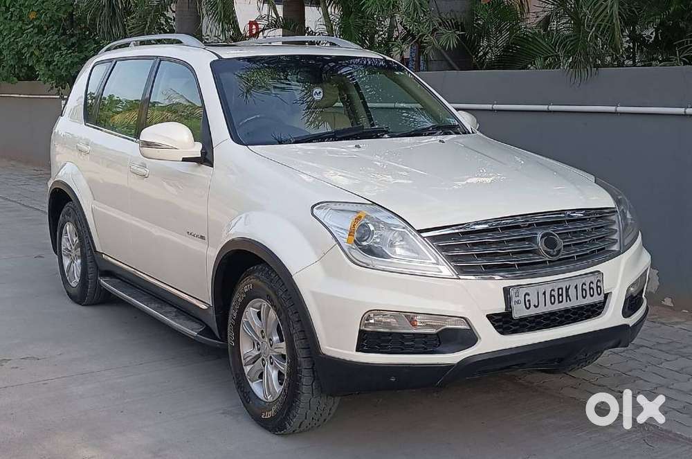 Mahindra Rexton, 2014, Diesel