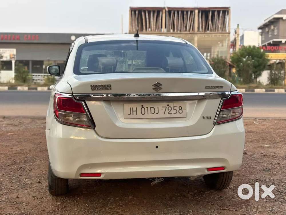 Maruti Suzuki Dzire 1.2 Vxi, 2019, Petrol