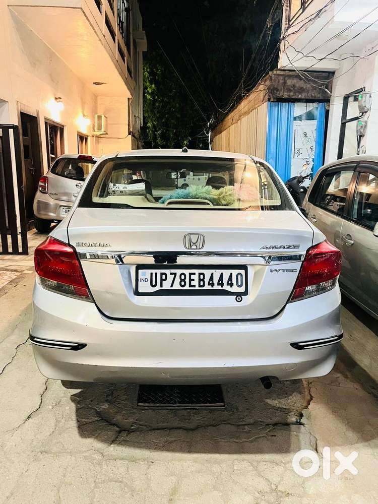 Honda Amaze In Silver Colour Purchased In 2015