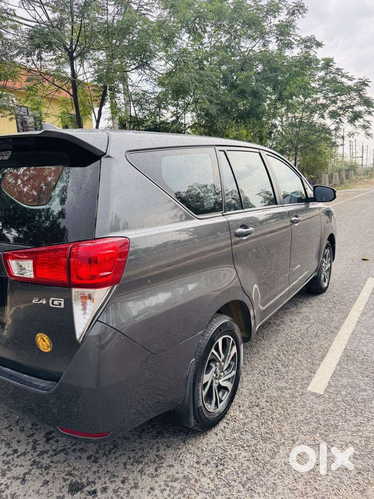 Toyota Innova Crysta [2020-ongoing] 2.4 Gx At 7 Str, 2021, Diesel