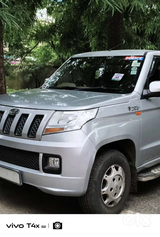 Mahindra Tuv 300 2017