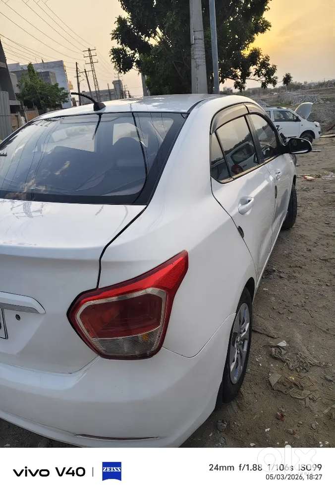 Maintained Hyundai Xcent Vtvt (cng) - Gharonda Registered