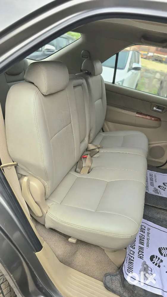 Fortuner 4×4 In Excellent Condition Only 2 Lakhs Ten Thousand Driven