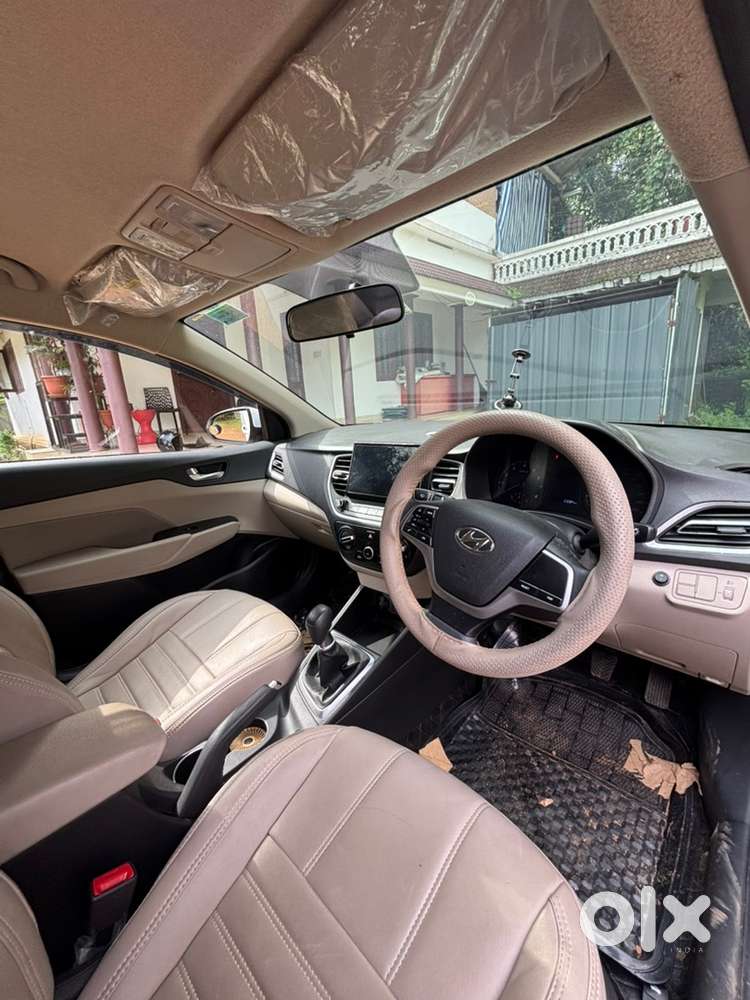 Hyundai Verna 1.5 S+2022 Model