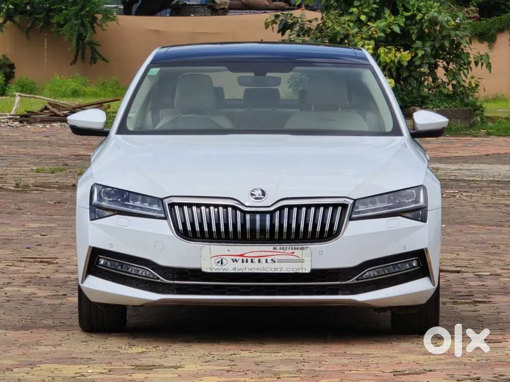 Skoda Superb 2.0 L&k Tsi At, 2021, Petrol