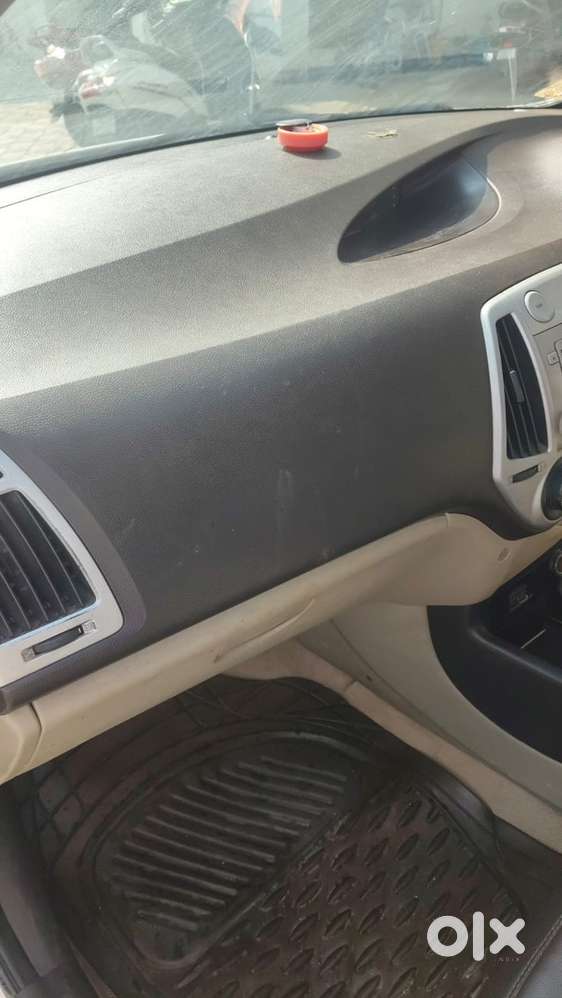 Hyundai I20 Diesel Manual Sportz 2012