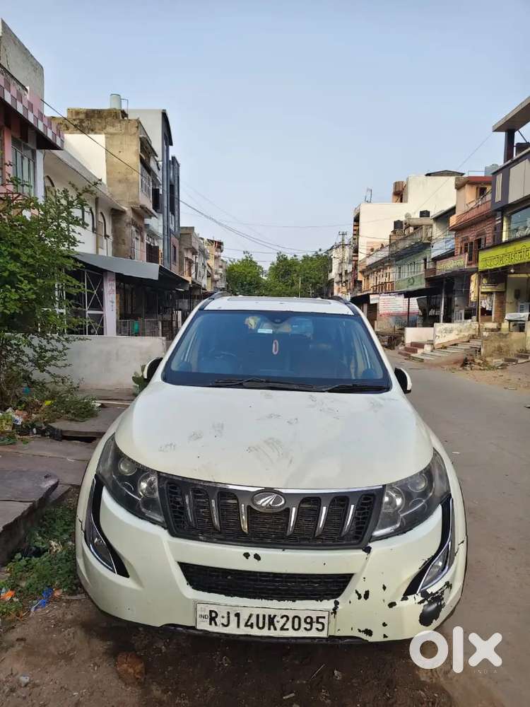 Mahindra Xuv500 2016 Diesel 135000 Km Driven