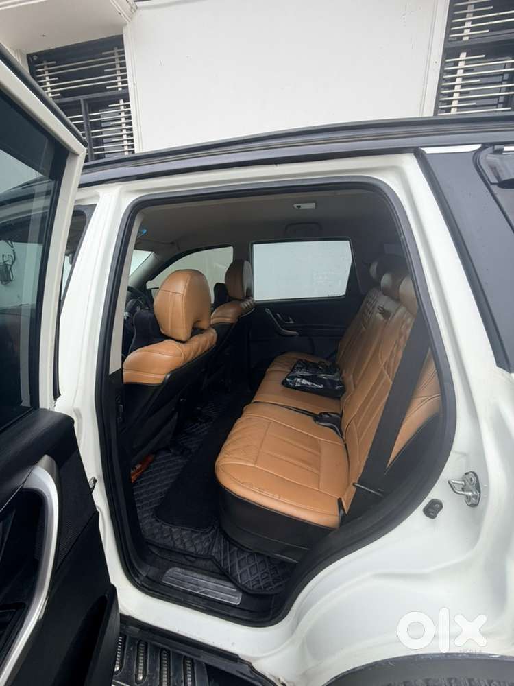 Mahindra Xuv500 2018