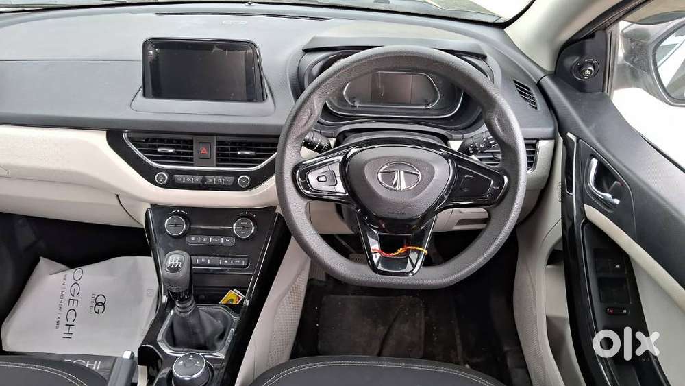Tata Nexon 1.2 Revotron Xz Plus, 2020, Petrol