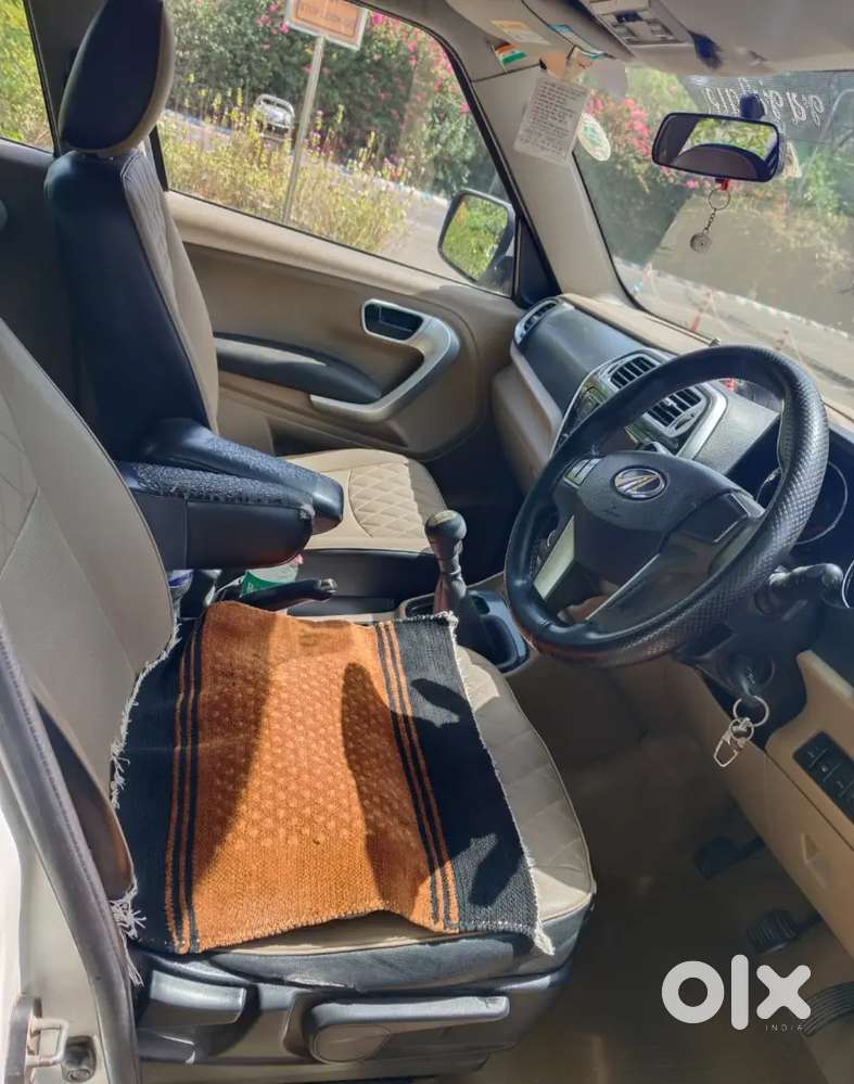 Mahindra Tuv 300 2018 Diesel Well Maintained