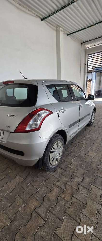 Maruti Suzuki Swift 1.2 Vxi (o), 2012, Petrol