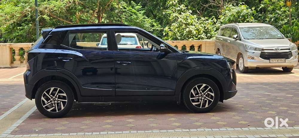 Mahindra Xuv 3xo Ax5 Pm At, 2024, Petrol