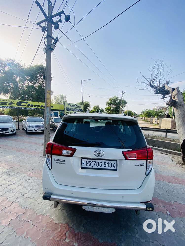 Toyota Innova Crysta 2.5z, 2022, Diesel