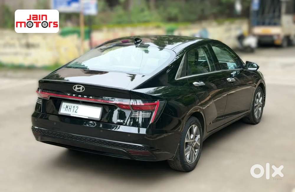 Hyundai Verna 1.5 Sx Petrol Mt, 2023, Petrol